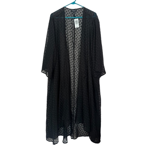 Torrid Black Heart Hi-Lo Kimono - Picture 2 of 6